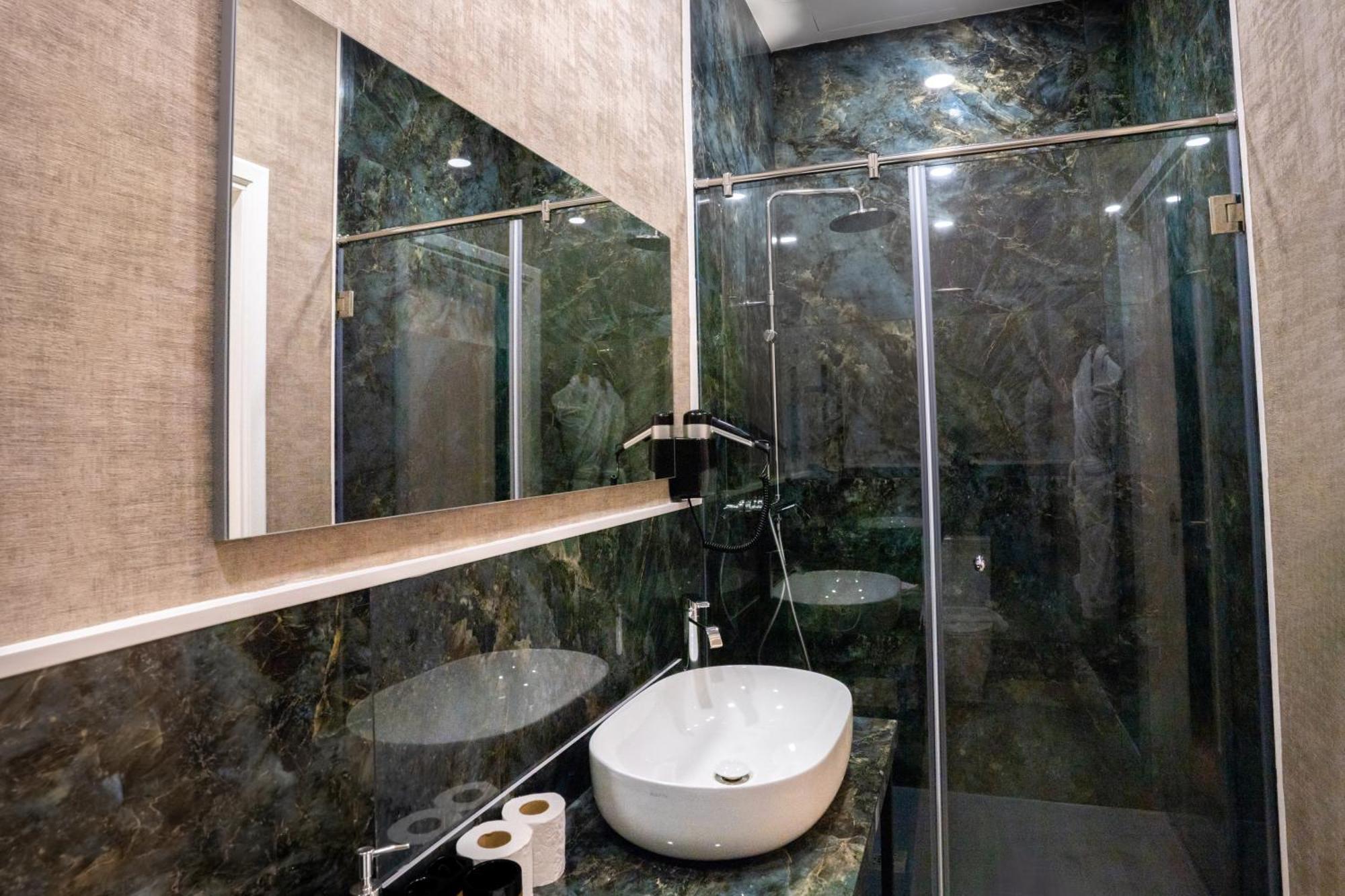 Howard House Hotel Mdina Bagian luar foto